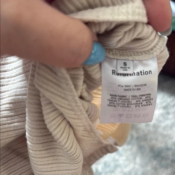 Reformation Ribbed Cream Bodysuit - Picture 8 of 8